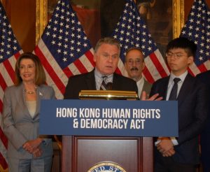 Read more about the article Rep. Chris Smith Urges Secretary Pompeo to Fully Implement the Taiwan Travel Act